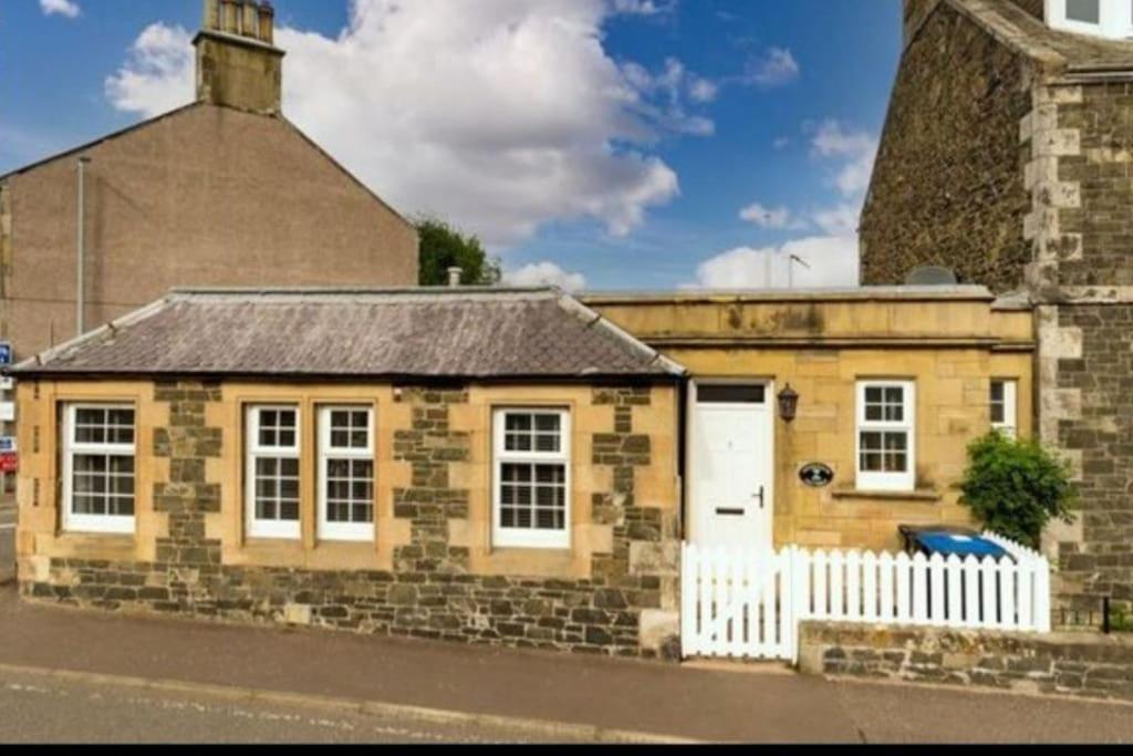 Crossways Cottage Quirky 2 Bedroom Cottage In Central Peebles Buitenkant foto